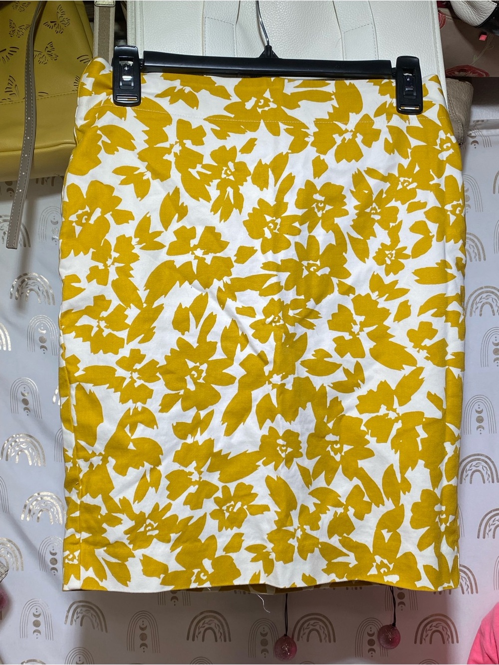 LOFT Yellow and White Floral Pencil Skirt